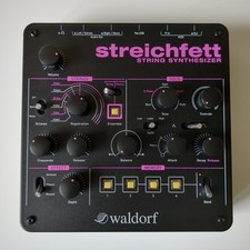 Waldorf sintetizzatore corde usato  Spedire a Italy