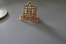 Pin broche badge d'occasion  Dompaire