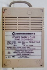 Alimentatore originale c128 usato  Osimo