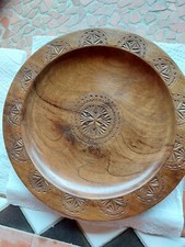 Assiette bois sculptée d'occasion  Maureillas-las-Illas