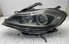 Faro anteriore sinistro usato  Italia