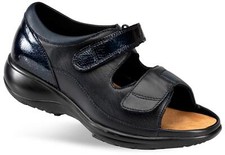 Scarpe ortopediche donna usato  Fano