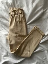Pantaloni beige vita usato  Fiorano Modenese