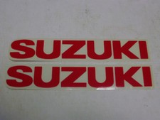 Adesivo suzuki rosso usato  Trieste