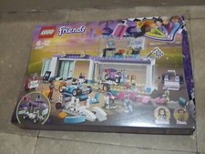 Boite lego friends d'occasion  Landivisiau