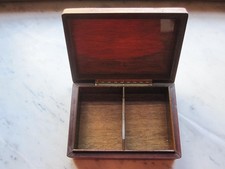 Scatola box antica usato  Librizzi