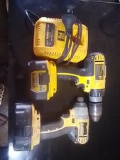 Usado, Pacote DeWalt bateria op 18v furadeira, driver de impacto 18v, carregador e 2 baterias comprar usado  Enviando para Brazil