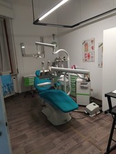 sedia dentista usato sedia dentista usato Milano