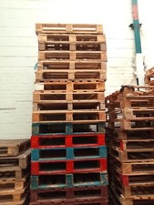 Wooden pallets 1200mm for sale  GUISBOROUGH