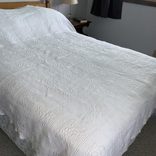 Matelasse coverlet bedspread for sale  Waupun