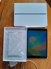Apple ipad 8ème d'occasion  Colmar