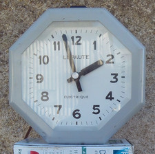 Pendule electrique ancienne d'occasion  Richelieu