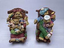 DUAS caixas de música cadeira de balanço ursinho de pelúcia estatuetas mãe pai e bebê urso H2 comprar usado  Enviando para Brazil