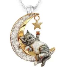 Collier pendentif chaton d'occasion  Angers-