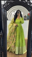 Salwar kameez pakistani d'occasion  Expédié en Belgium