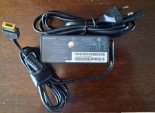 Alimentatore 65w per usato  Torino