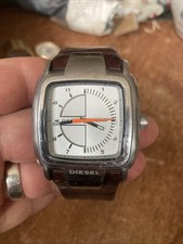 Montre diesel quartz d'occasion  Expédié en Belgium