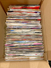 100 vinyl singles for sale 100 vinyl singles for sale  HARLESTON