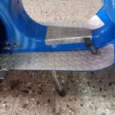 Pedane alluminio mandorlato usato  Seregno