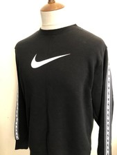 Nike crew neck d'occasion  Expédié en Belgium