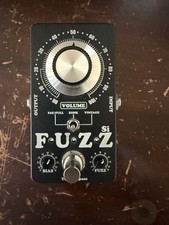 🔥estado perfeito🔥 Pedal miniFUZZ para guitarra King Tone comprar usado 🔥estado perfeito🔥 Pedal miniFUZZ para guitarra King Tone comprar usado  Enviando para Brazil