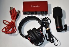 Interface de gravação digital Focusrite Scarlett 2i2 Studio com microfone + fones de ouvido, usado comprar usado  Enviando para Brazil
