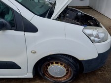 Front wing peugeot for sale  DONCASTER