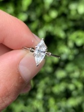 18ct gold 1ct diamond ring for sale  BRIGHTON
