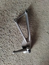 Pedana poggiapiedi posteriore usato Pedana poggiapiedi posteriore usato  Sassari