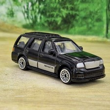 Lincoln navigator diecast for sale  TELFORD