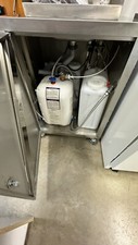Portable single compartment for sale  Spring