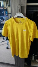 Tshirt nike jaune d'occasion  Sartrouville