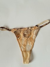 String tulle broderies d'occasion  Antony