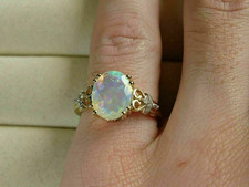 Anel de noivado feminino solitário corte oval opala fogo acabamento ouro amarelo 14K 2 quilates comprar usado Anel de noivado feminino solitário corte oval opala fogo acabamento ouro amarelo 14K 2 quilates comprar usado  Enviando para Brazil