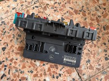 Mercedes-Benz Vito Viano Caja fusibles 6395450301 A6395450401 518878004 comprar usado  Enviando para Brazil