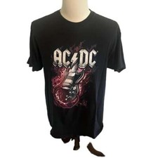 Camiseta gráfica de guitarra AC/DC Flaming Gibson SG grande comprar usado  Enviando para Brazil