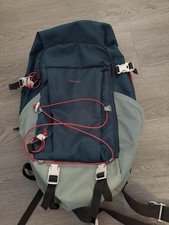 Decathlon quechua mochila for sale Decathlon quechua mochila for sale  WOKING
