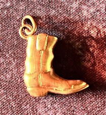 Beau pendentif santiag d'occasion  Laventie