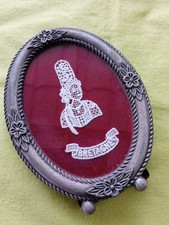 Petit cadre ovale d'occasion Petit cadre ovale d'occasion  France