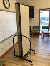 Screenflex hkdl605 portable for sale  Middletown