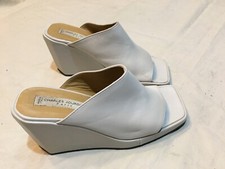 Sandali con zeppa usato  Vaiano