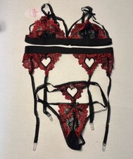 Piece lingere set. d'occasion  Expédié en Belgium