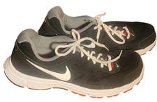 Tênis Nike Revolution 2 masculino tamanho 9 vintage com cadarço 573751-016 preto em excelente estado usado comprar usado Tênis Nike Revolution 2 masculino tamanho 9 vintage com cadarço 573751-016 preto em excelente estado usado comprar usado  Enviando para Brazil