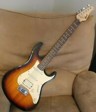 Linda guitarra elétrica CORT G210 Sunburst 6 cordas configurada por profissional! Excelente estado usado comprar usado  Enviando para Brazil