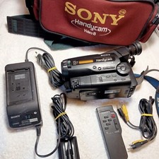Sony Handycam CCD-TR501e PAL Video8, 8mm Filmadora Analógica-Carregador,, sem bateria, usado comprar usado  Enviando para Brazil