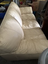 Italian leather sofa for sale  Woodsboro