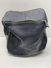 Mochila feminina LCREDI preta de couro genuíno dourada com alça ajustável comprar usado Mochila feminina LCREDI preta de couro genuíno dourada com alça ajustável comprar usado  Enviando para Brazil