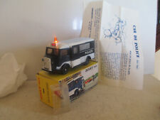 Dinky toys 566 d'occasion  Breteuil