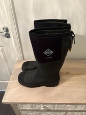 Muck boot company for sale  PAISLEY