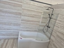 Display 1700 shower for sale  WAKEFIELD